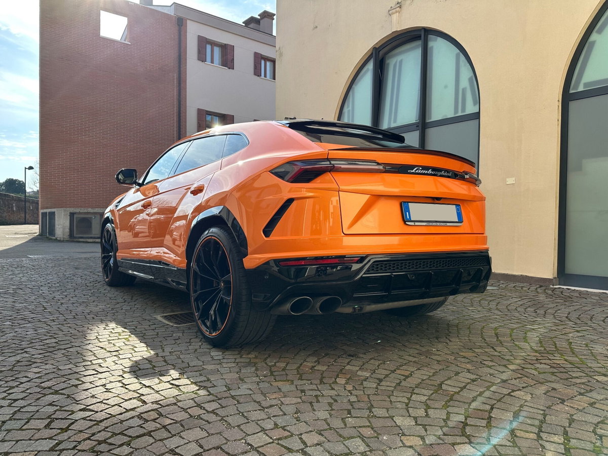 Lamborghini Urus 4.0 Pearl Capsule (2)