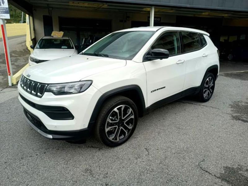 Jeep Compass 1.5 turbo t4 mhev Altitude 2wd 130cv dct