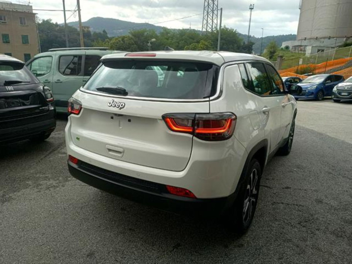 Jeep Compass 1.5 turbo t4 mhev Altitude 2wd 130cv dct (20)
