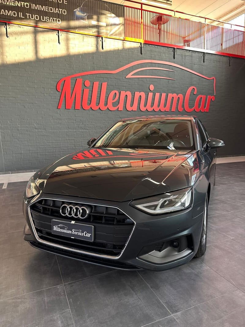 Audi A4 30 TDI/136 CV S tronic Business