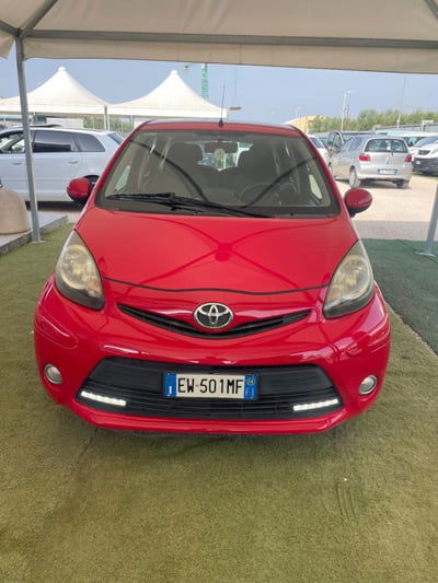 Toyota Aygo 1.0 12V VVT-i 5 porte Lounge MMT usata