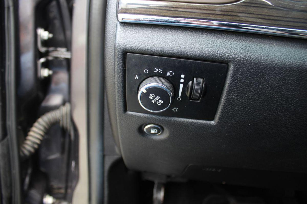 Jeep Grand Cherokee 3.0 V6 CRD 250 CV Multijet II Overland (14)
