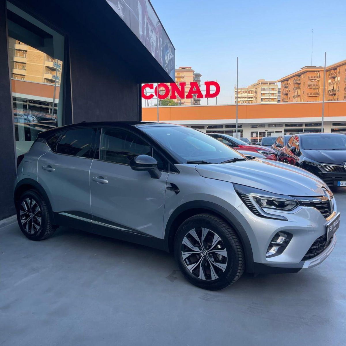Renault Captur TCe 90 CV Techno (5)