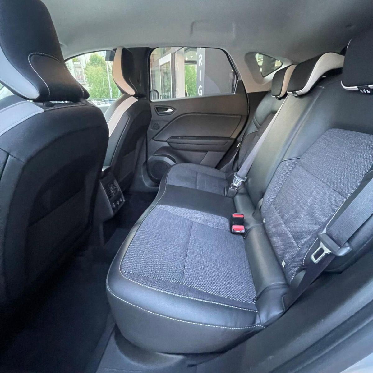 Renault Captur TCe 90 CV Techno (7)
