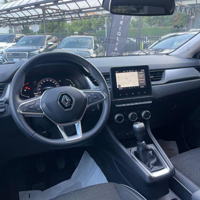 Renault Captur TCe 90 CV Techno (8)
