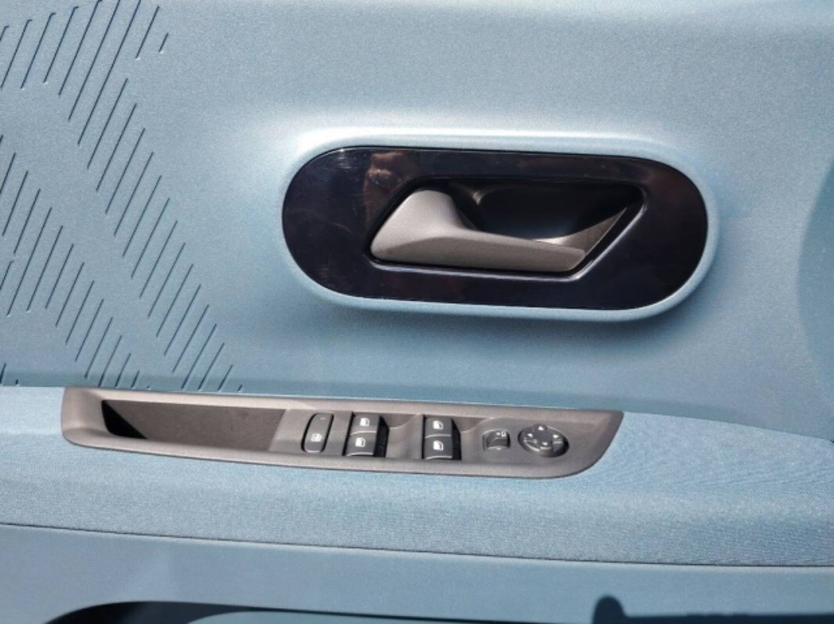 Fiat Grande Panda 1.2 hybrid La Prima 110cv edct (12)