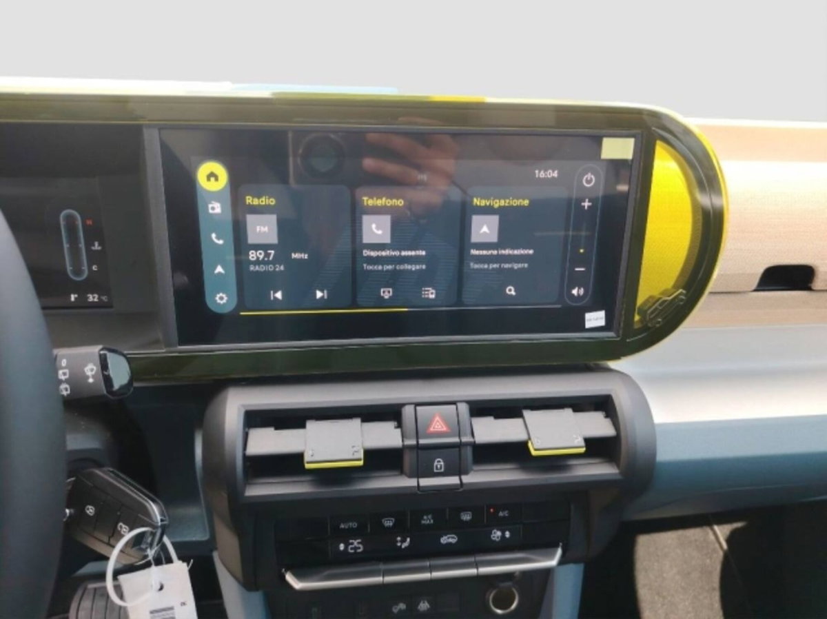 Fiat Grande Panda 1.2 hybrid La Prima 110cv edct (16)