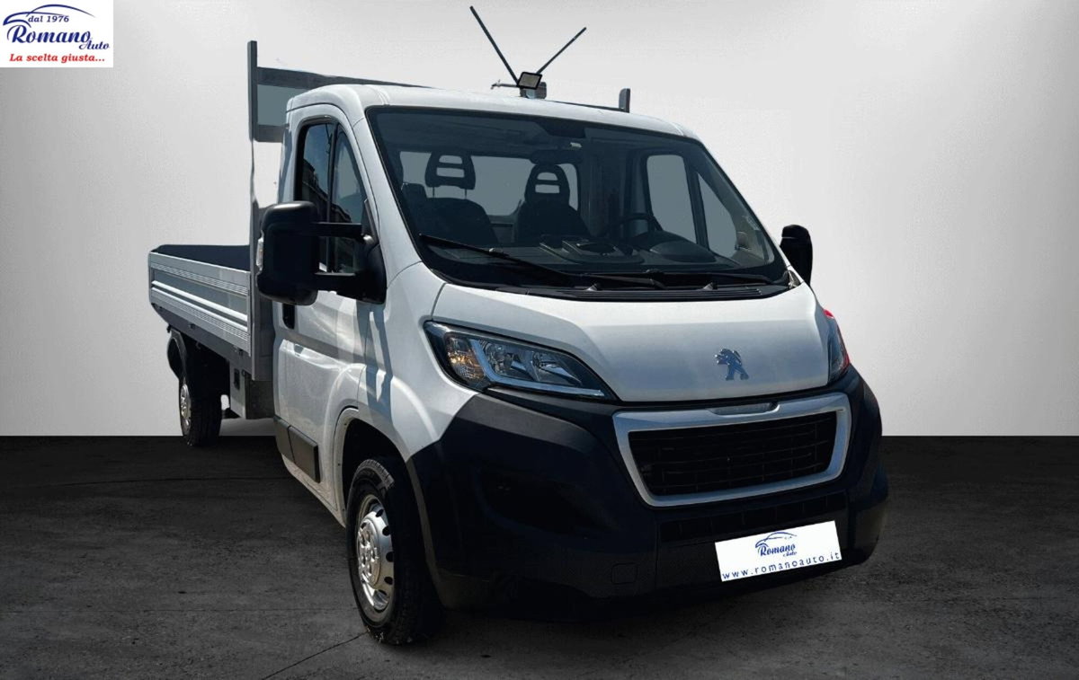 Peugeot Boxer Telaio 335 2.2 BlueHDi 165 S&S PLM-SL Cabinato Premium (3)