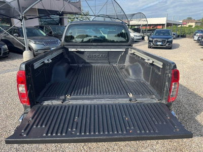 Nissan Navara 2.5 dCi 190CV 4 porte Double Cab LE Plus (12)