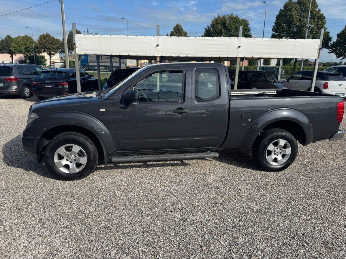 Nissan Navara 2.5 dCi 190CV 4 porte Double Cab LE Plus (5)