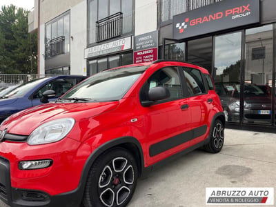 Fiat Panda 1.0 FireFly S&S Hybrid City Cross usata