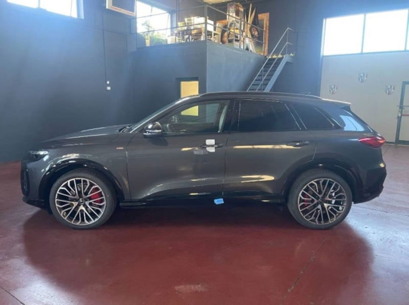 Audi Q5 Sportback Sportback 40 2.0 tdi mhev 12V quattro s-tronic