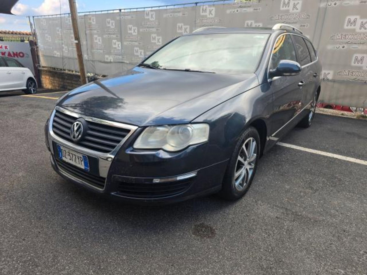 Volkswagen Passat Variant 2.0 TDI 170CV DPF Highline (4)