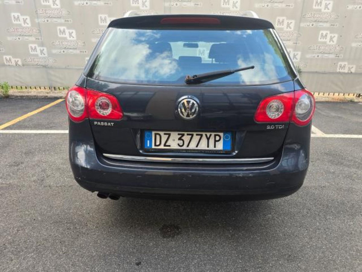 Volkswagen Passat Variant 2.0 TDI 170CV DPF Highline (6)