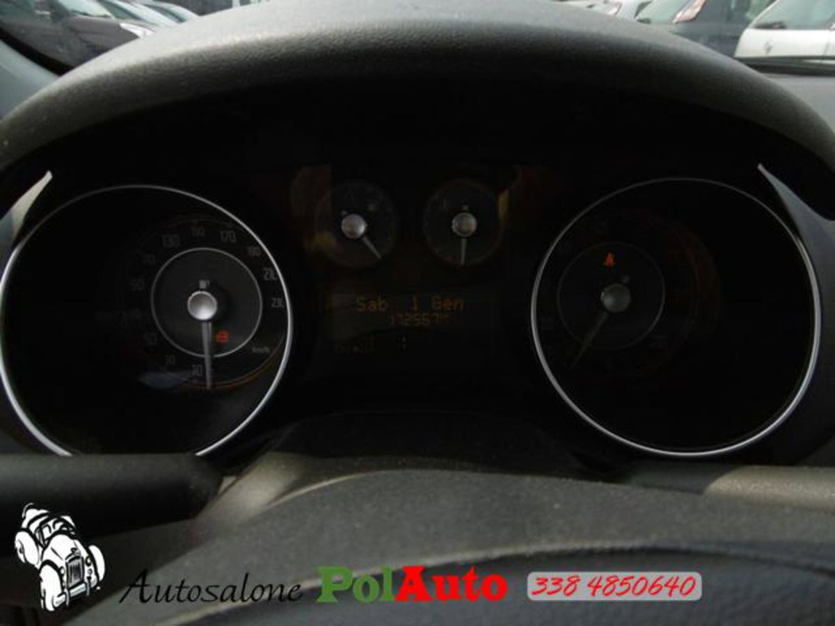 Fiat Punto 1.4 8V 5 porte Natural Power Lounge (7)