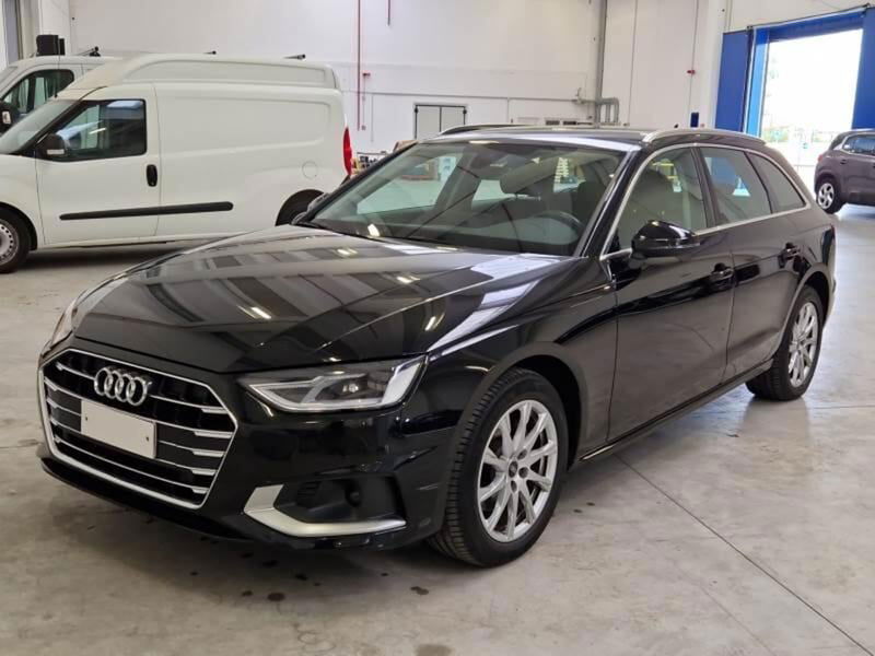 Audi A4 Avant 35 2.0 tdi mhev Business Advanced 163cv s-tronic