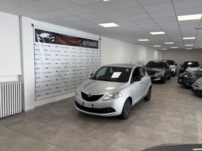 Lancia Ypsilon 1.2 69 CV 5 porte Gold usata
