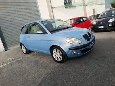 Lancia Ypsilon Multijet 16V Platino