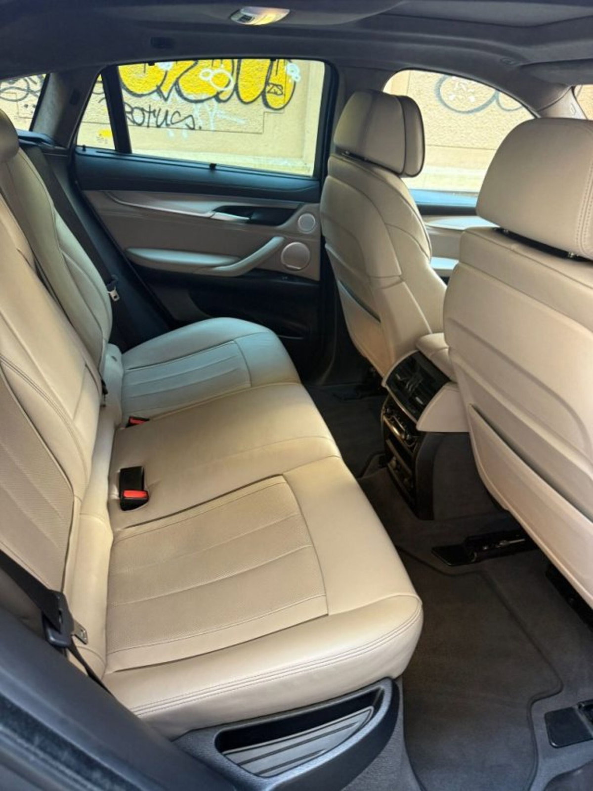 BMW X6 xDrive30d 258CV Msport (14)