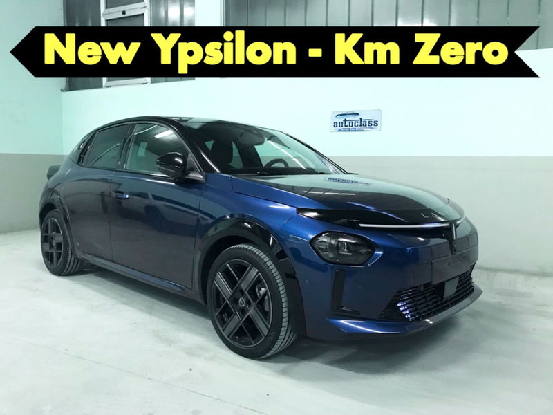 Lancia Ypsilon 1.2 mhev Edizione Cassina e-dct