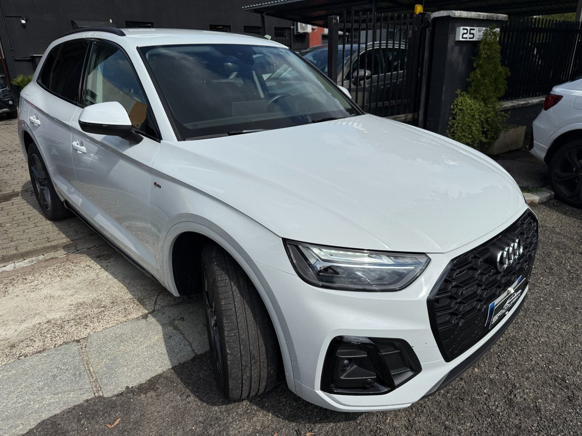 Audi Q5 45 2.0 tfsi mhev 12V S line quattro s-tronic (7)