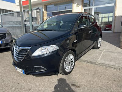 Lancia Ypsilon 1.2 69 CV 5 porte Gold usata