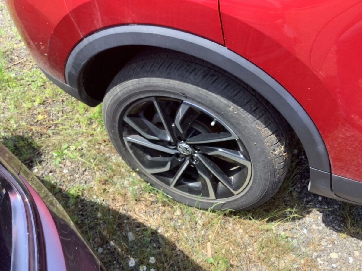 Mg ZS ZS 1.5 Luxury (5)