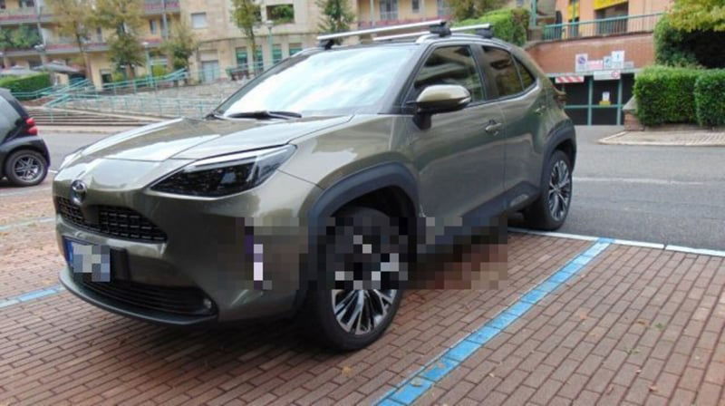 Toyota Yaris Cross 1.5 Hybrid 5p. E-CVT AWD-i Lounge