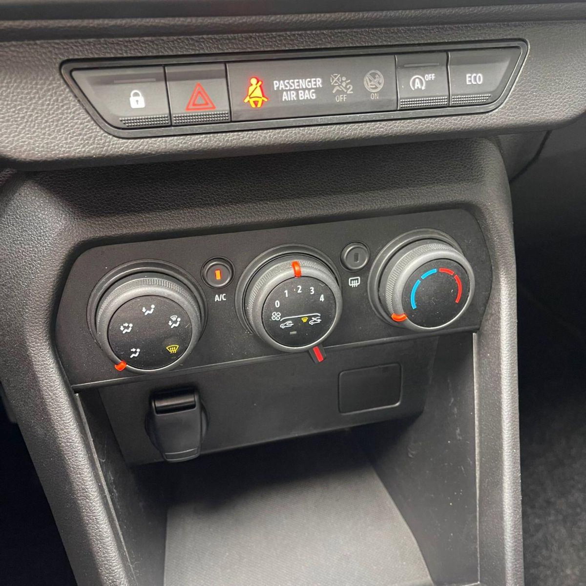 Dacia Sandero Stepway 1.0 TCe ECO-G Comfort (10)