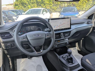 Ford Focus Station Wagon 1.0 EcoBoost Hybrid 125 CV SW Active (6)