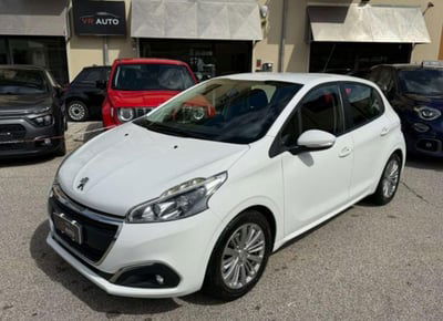 Peugeot 208 82 5 porte Allure usata