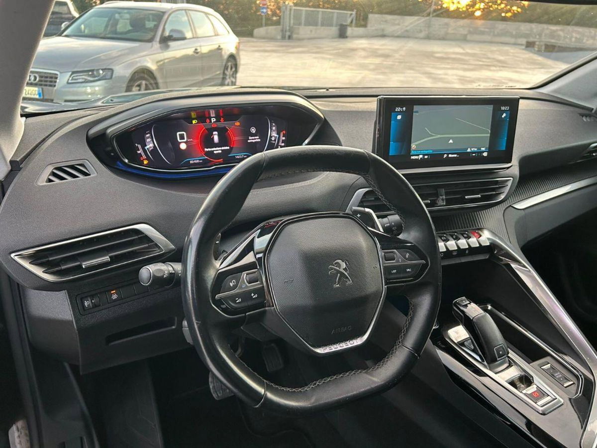 Peugeot 3008 BlueHDi 130 S&S EAT8 Allure Pack (10)