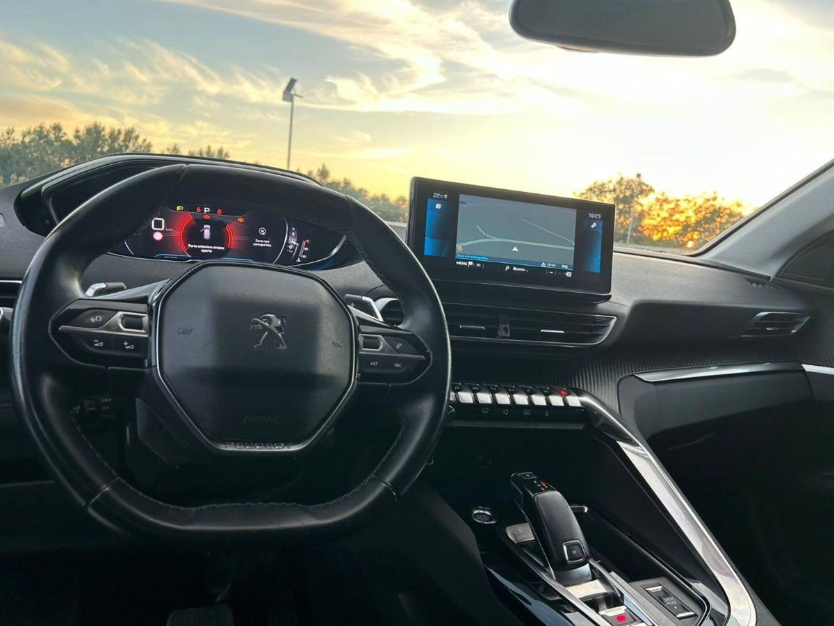 Peugeot 3008 BlueHDi 130 S&S EAT8 Allure Pack (11)