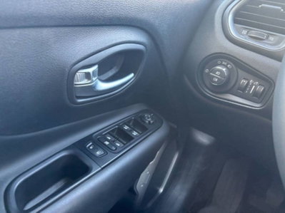 Jeep Renegade 1.0 T3 Limited (15)