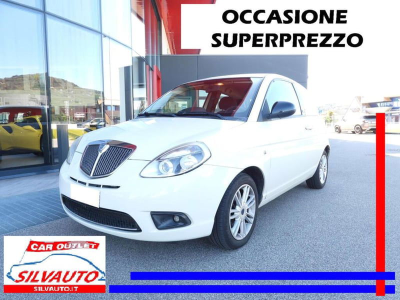 Lancia Ypsilon 1.4 Unyca Ecochic GPL