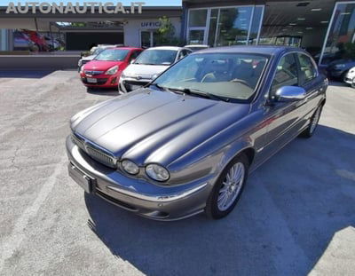 Jaguar X-Type 2.5 V6 24V cat Executive usata
