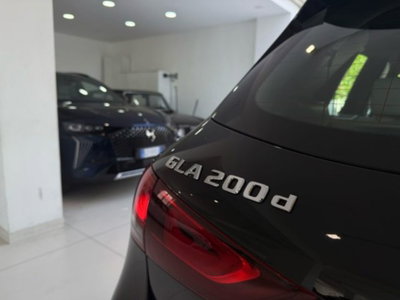 Mercedes-Benz GLA SUV 200 d Automatic Sport Plus (12)
