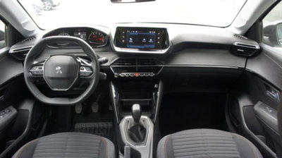 Peugeot 208 1.2 puretech Active s&s 75cv (12)