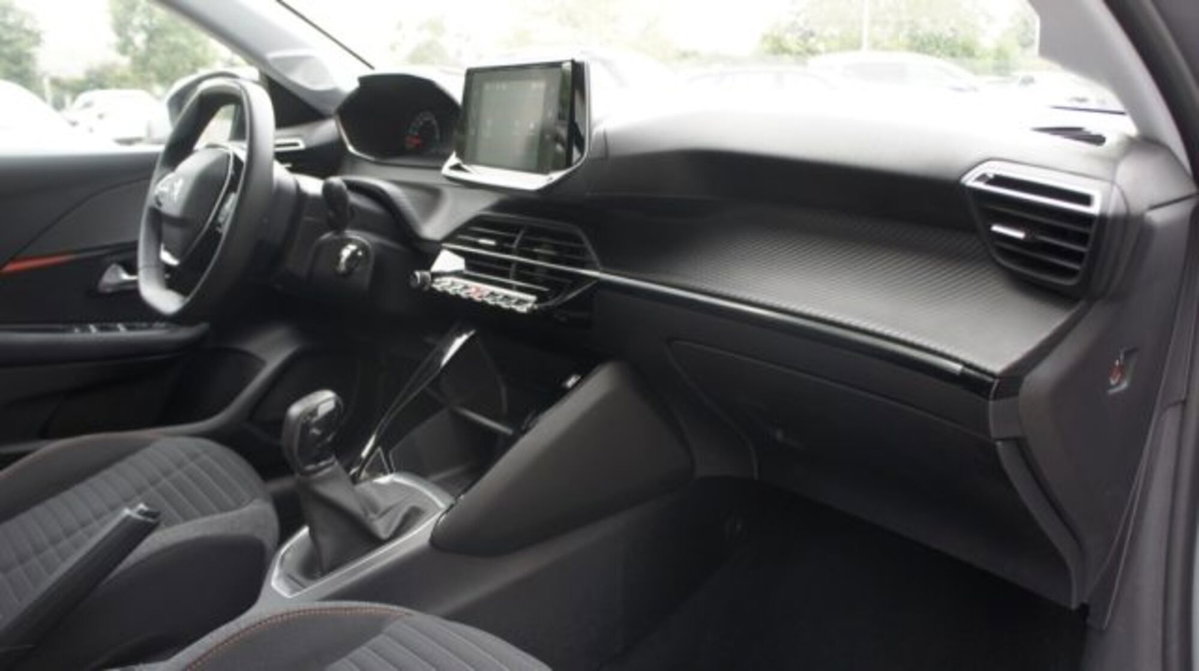 Peugeot 208 1.2 puretech Active s&s 75cv (14)