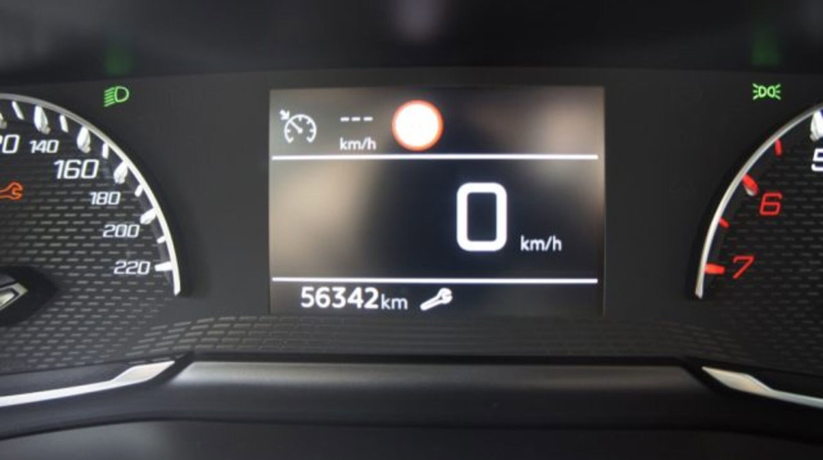 Peugeot 208 1.2 puretech Active s&s 75cv (15)