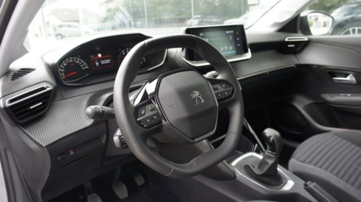 Peugeot 208 1.2 puretech Active s&s 75cv (9)