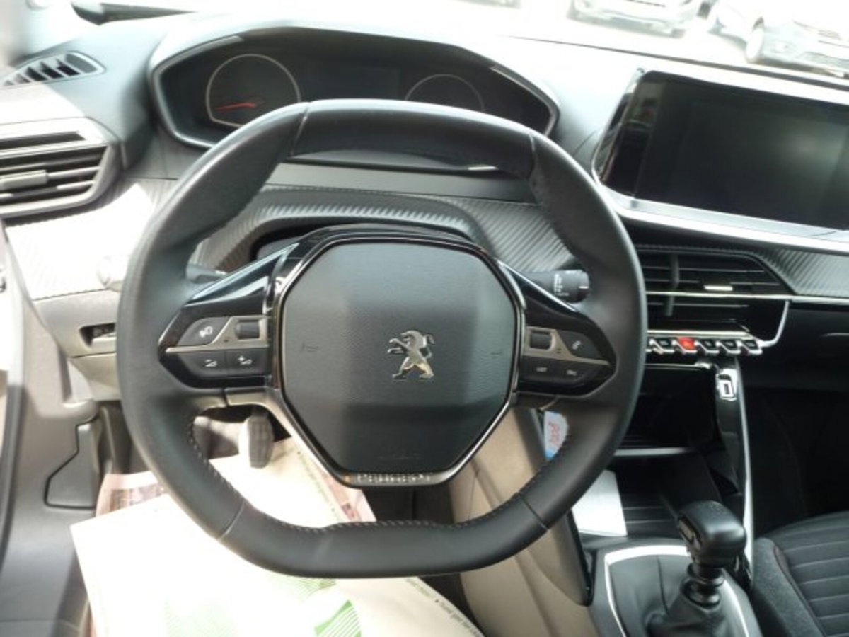 Peugeot 2008 BlueHDi 110 S&S Active (5)