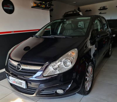 Opel Corsa 1.2 5 porte Cosmo usata