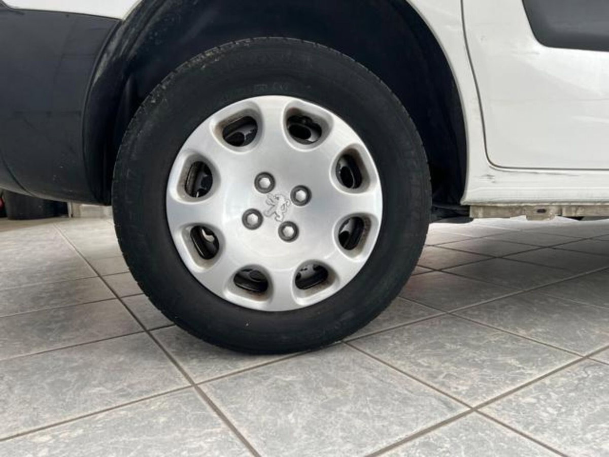 Peugeot Partner BlueHDi 75 Access (14)