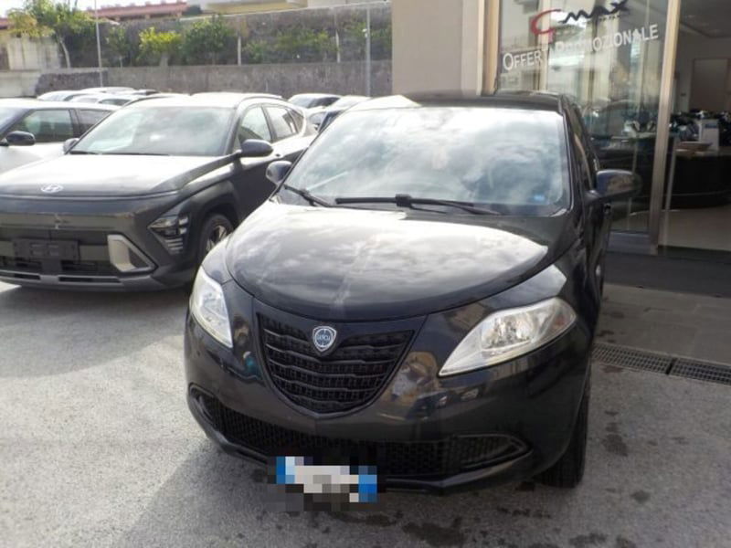 Lancia Ypsilon 0.9 TwinAir 85 CV 5 porte Metano Ecochic Elefantino