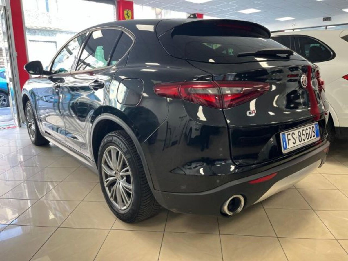 Alfa Romeo Stelvio Stelvio 2.2 Turbodiesel 180 CV AT8 Q4 Executive (6)