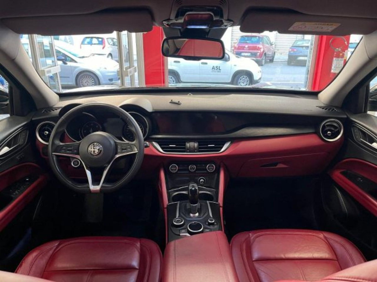 Alfa Romeo Stelvio Stelvio 2.2 Turbodiesel 180 CV AT8 Q4 Executive (7)