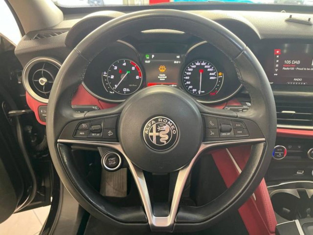 Alfa Romeo Stelvio Stelvio 2.2 Turbodiesel 180 CV AT8 Q4 Executive (8)