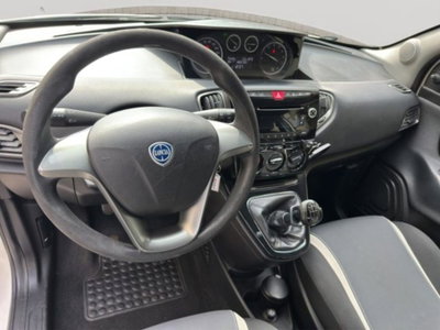 Lancia Ypsilon 1.2 69 CV 5 porte GPL Ecochic Gold (10)