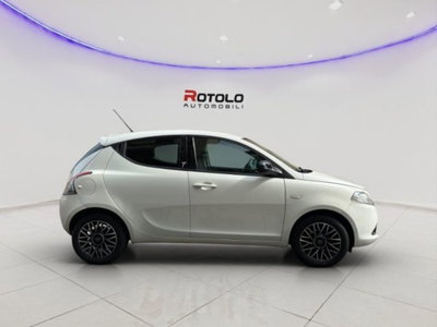 Lancia Ypsilon 1.2 69 CV 5 porte GPL Ecochic Gold (6)
